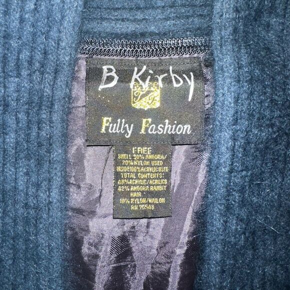 Beautiful Angora Rabbit Fur Cardigan - Picture 3 of 8